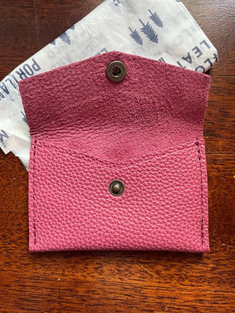 Portland Leather wild rose envelope wallet NWT - Picture 3 of 6